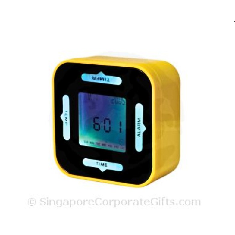 Clock with automatic direction sensor -502
