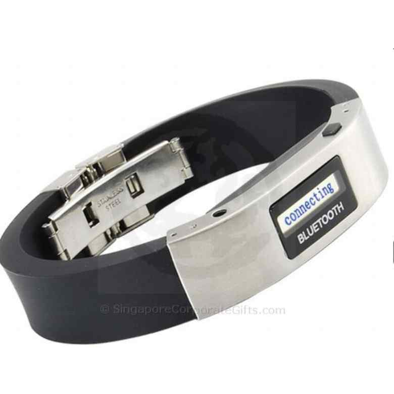 LED Display Vibrating Bluetooth Bracelet