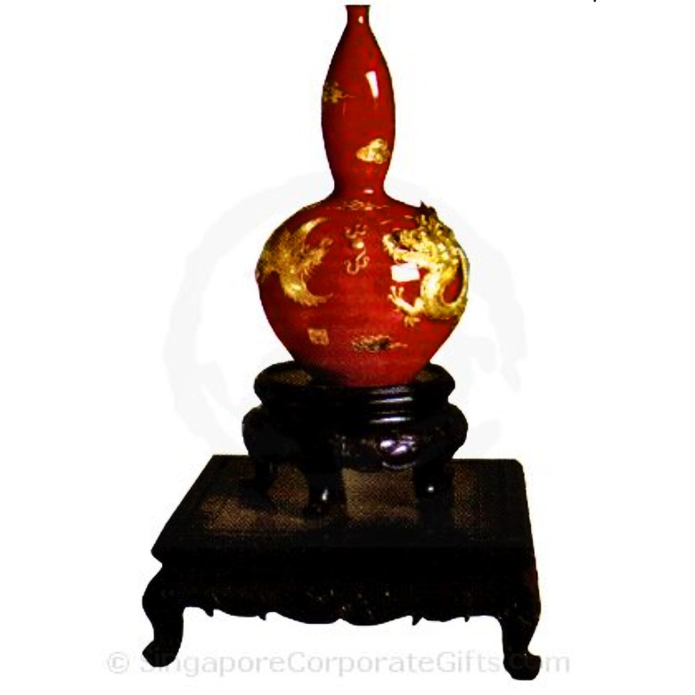 Gourd-shaped Vase with dragon and phoenix (Capsicum Red) 8 Inche