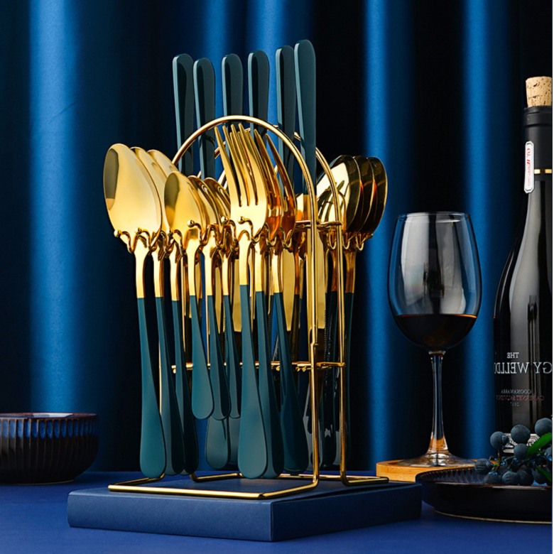 Exclusive Cutlery Set with Stand
