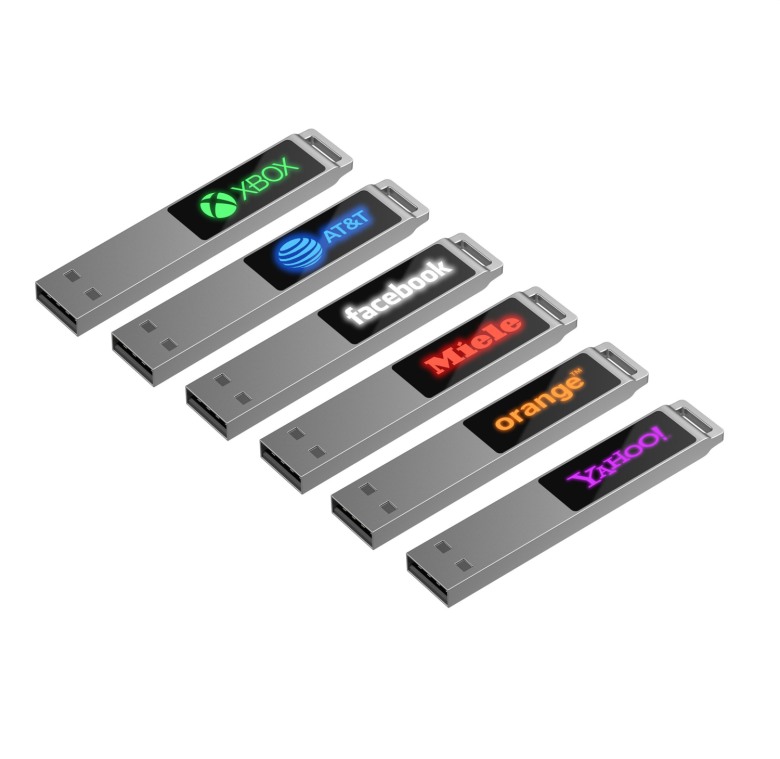 Light-Up Logo Thumbdrive [8GB]