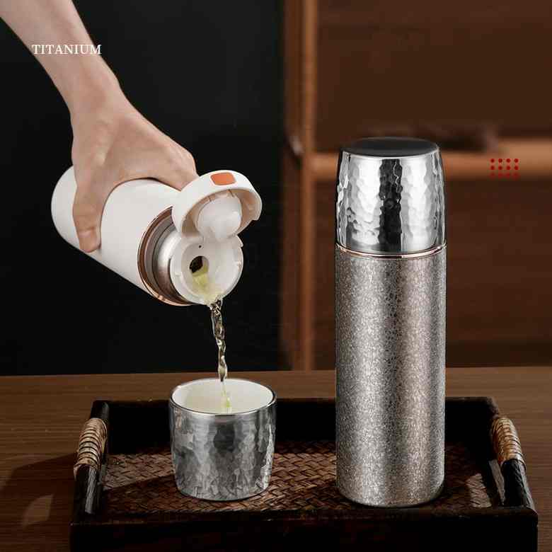 Exclusive Titanium Vacuum Flask [500ml]den lid [500ml]