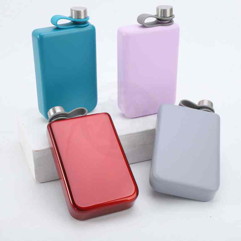 Leak-proof Vacuum Hip Flask