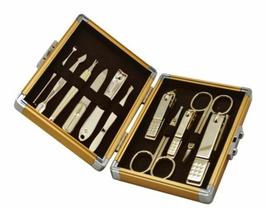 Golden Manicure Set (11 pcs) with Aluminum Case