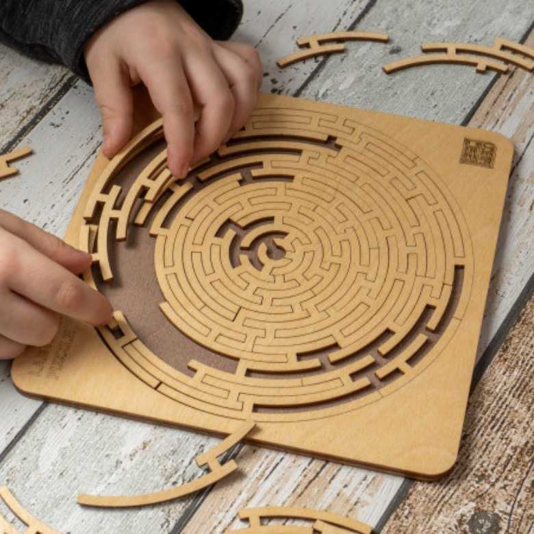 Eco-friendly LABYRINTH PUZZLE